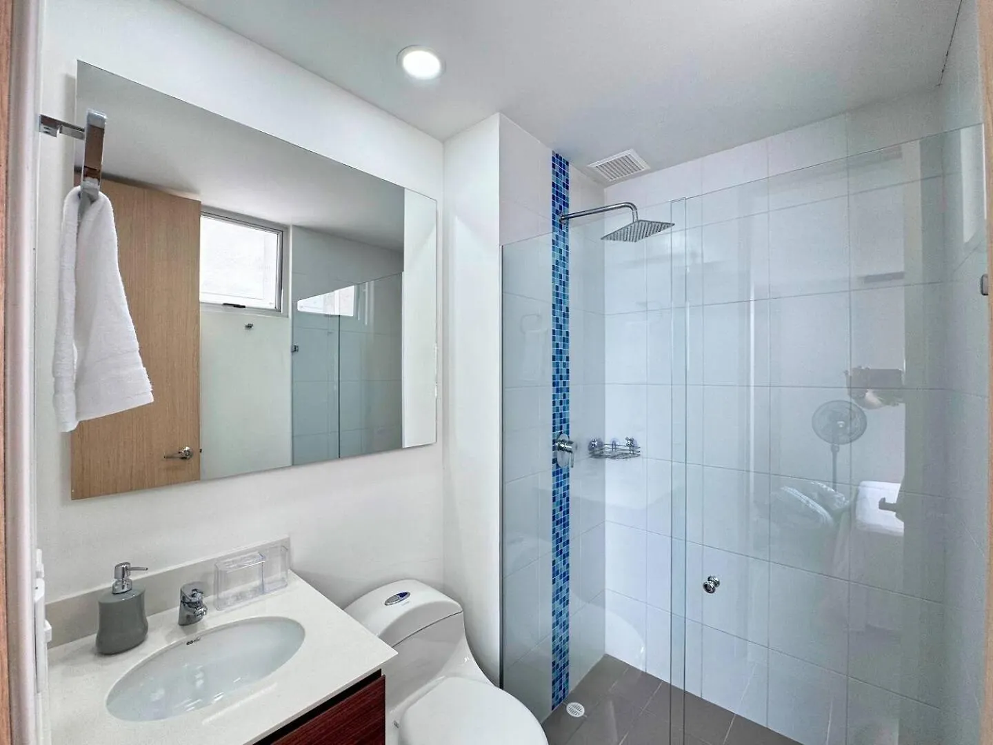3Br Panoramic Near Country Club El Poblado Apartment Medellin Colombia